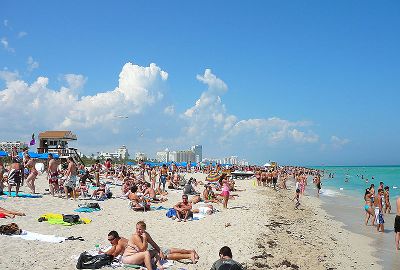 playa-y-gente